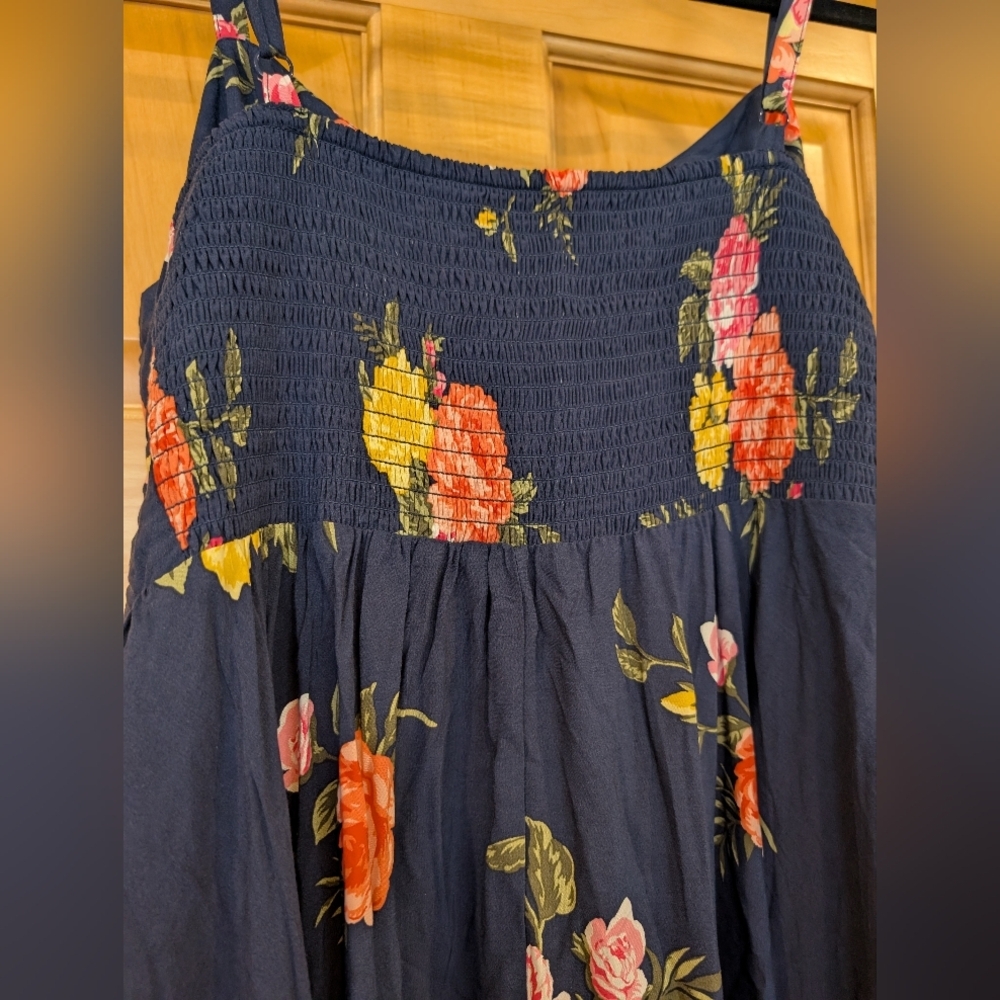 Old Navy Navy Floral Mini Dress - Picture 8 of 10